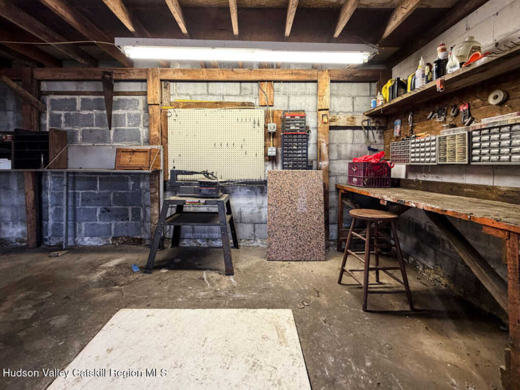 101 Hinsdale Street, Kingston, NY 12401 - Photo 27 of 30