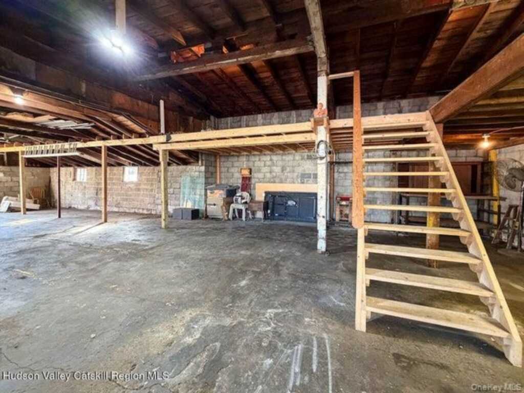 101 Hinsdale Street, Kingston, NY 12401 - Photo 26 of 30