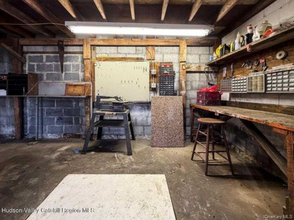 101 Hinsdale Street, Kingston, NY 12401 - Photo 27 of 30