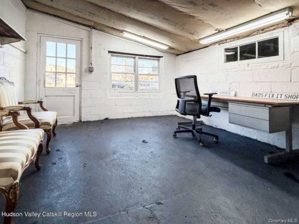 101 Hinsdale Street, Kingston, NY 12401 - Photo 28 of 30