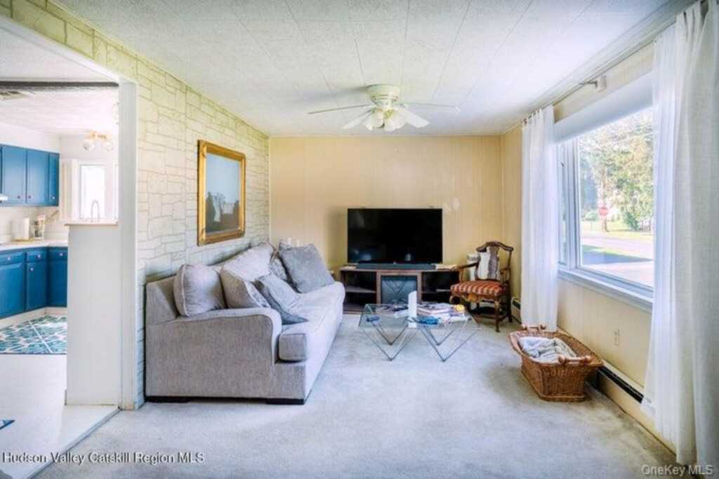 101 Hinsdale Street, Kingston, NY 12401 - Photo 9 of 30