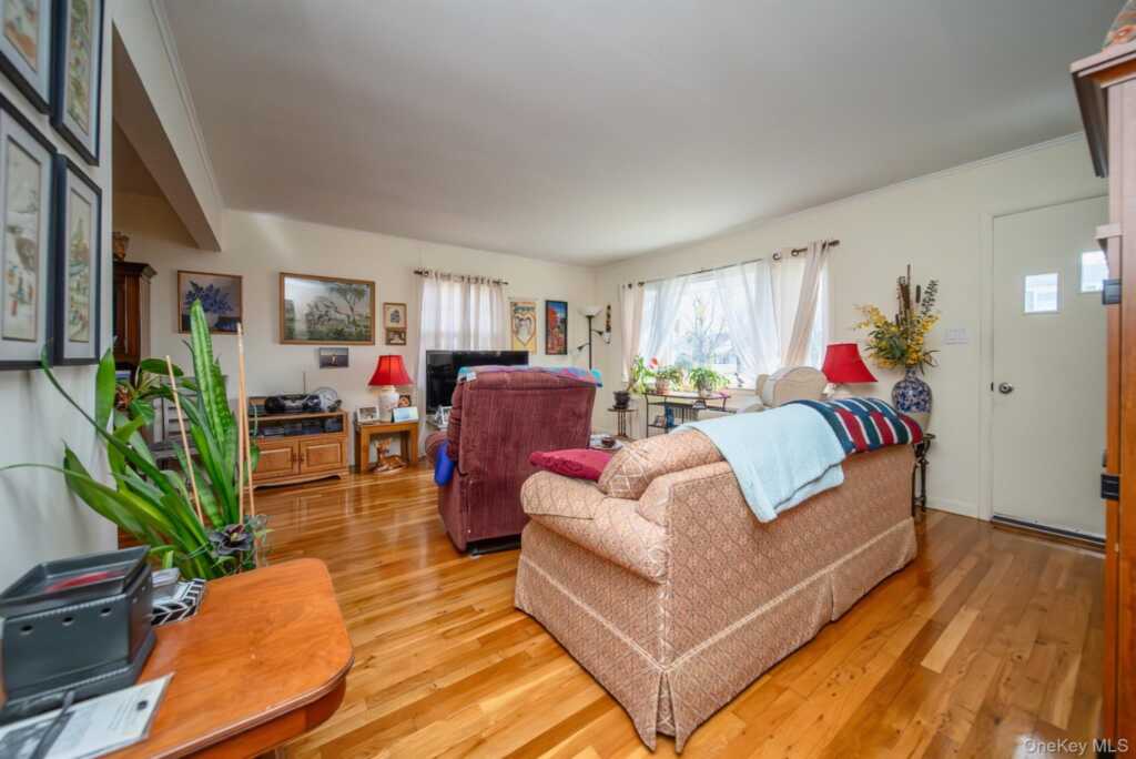 3 Lipton Street, Kingston, NY 12401 - Photo 4 of 34