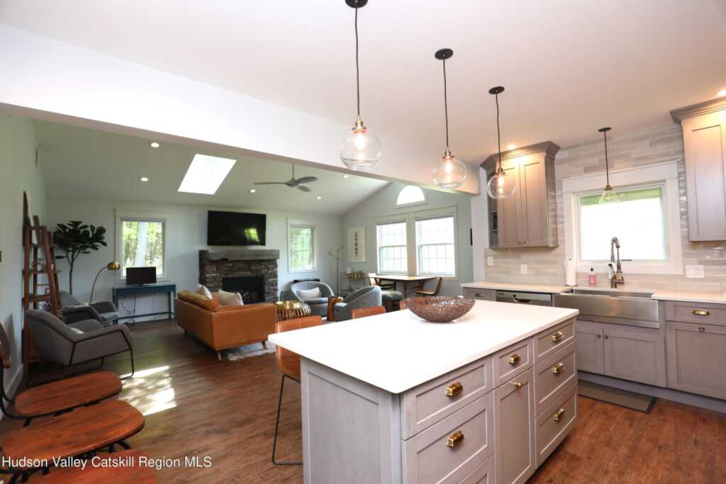 36 Northwoods Road, Unit #A, Woodstock, NY 12498 - Photo 6 of 15