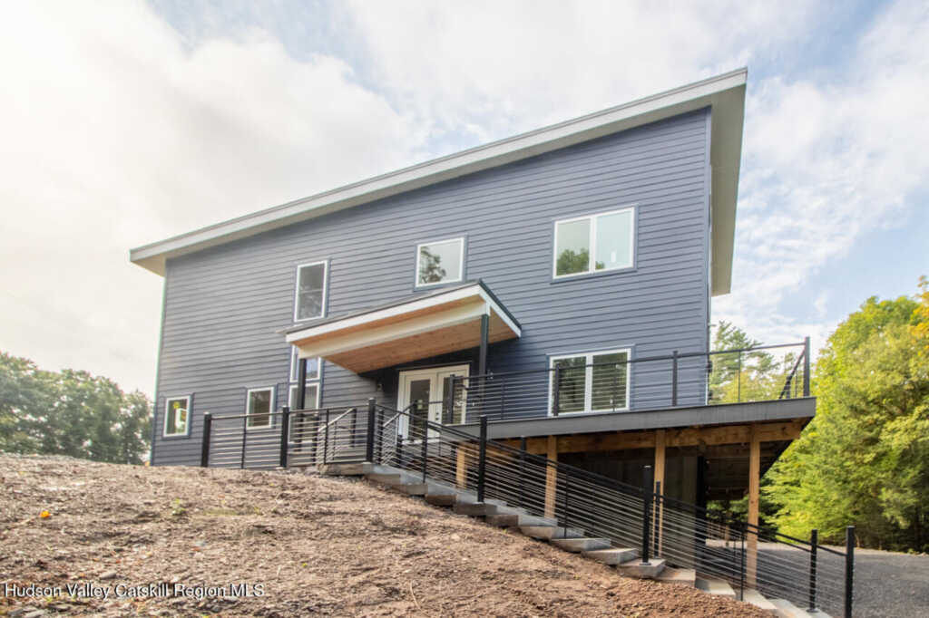 9 Iroquois Lane, Hurley, NY 12443 - Photo 4 of 45