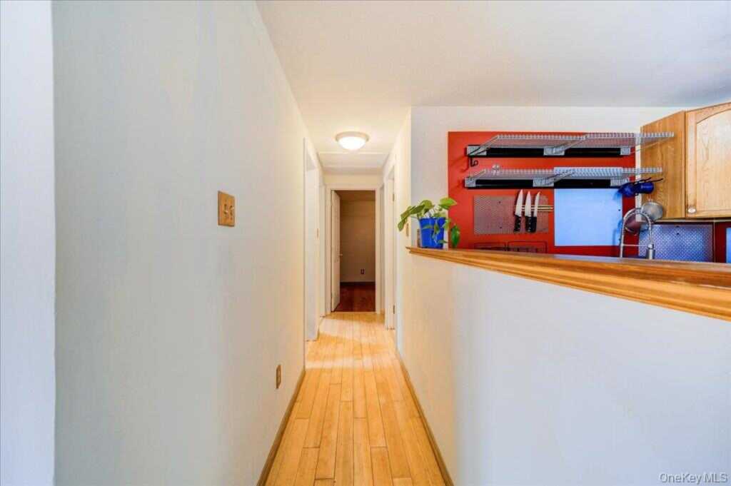 599 Abeel Street, Kingston, NY 12401 - Photo 10 of 24