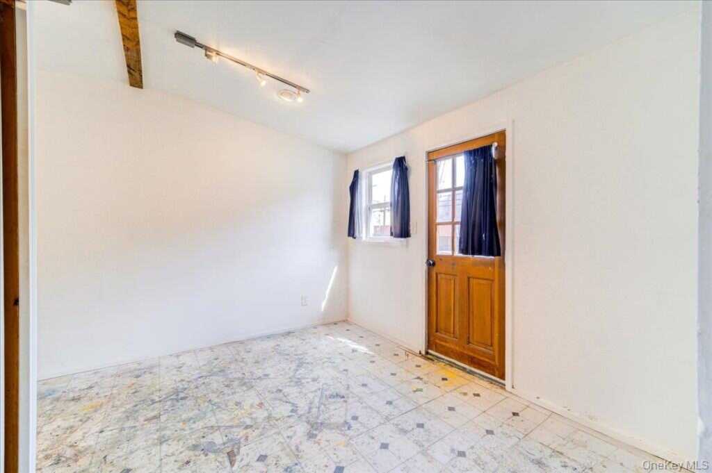 599 Abeel Street, Kingston, NY 12401 - Photo 16 of 24