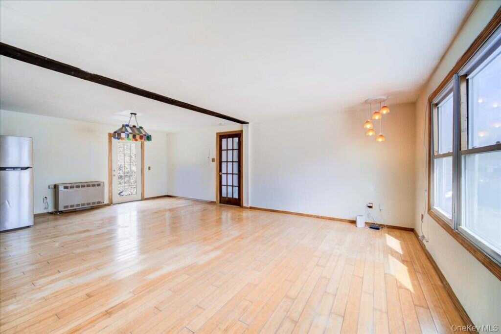 599 Abeel Street, Kingston, NY 12401 - Photo 6 of 24