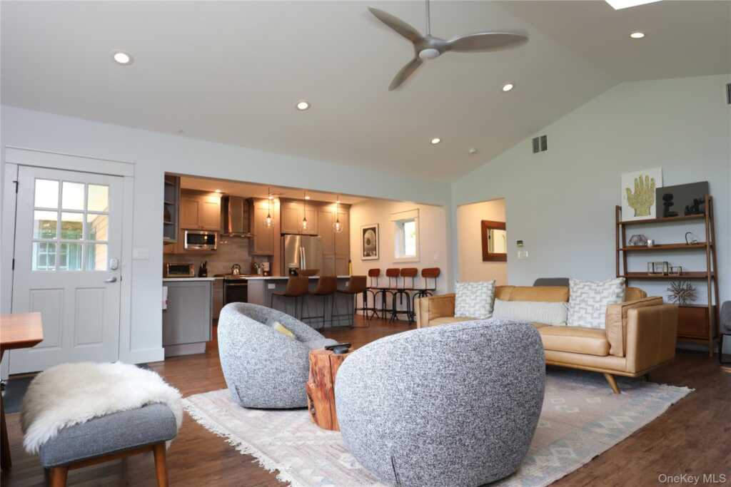 36 Northwoods Road, Unit #A, Woodstock, NY 12498 - Photo 4 of 13