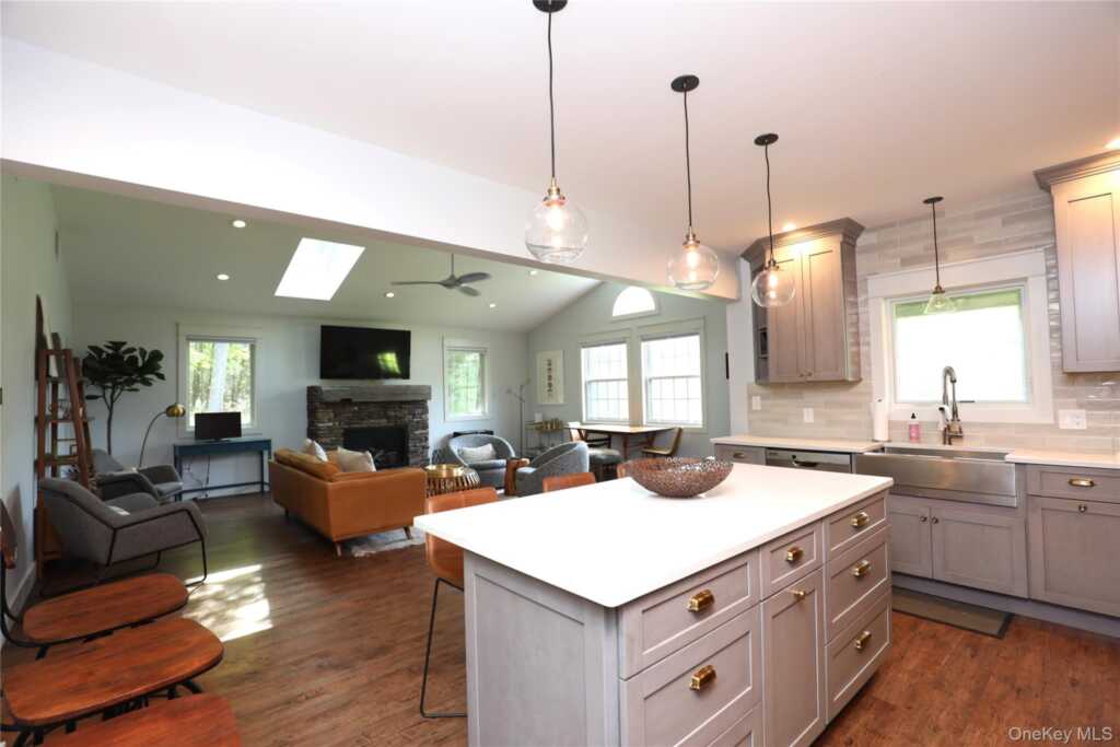 36 Northwoods Road, Unit #A, Woodstock, NY 12498 - Photo 5 of 13