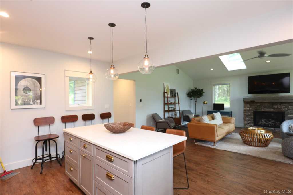 36 Northwoods Road, Unit #A, Woodstock, NY 12498 - Photo 6 of 13