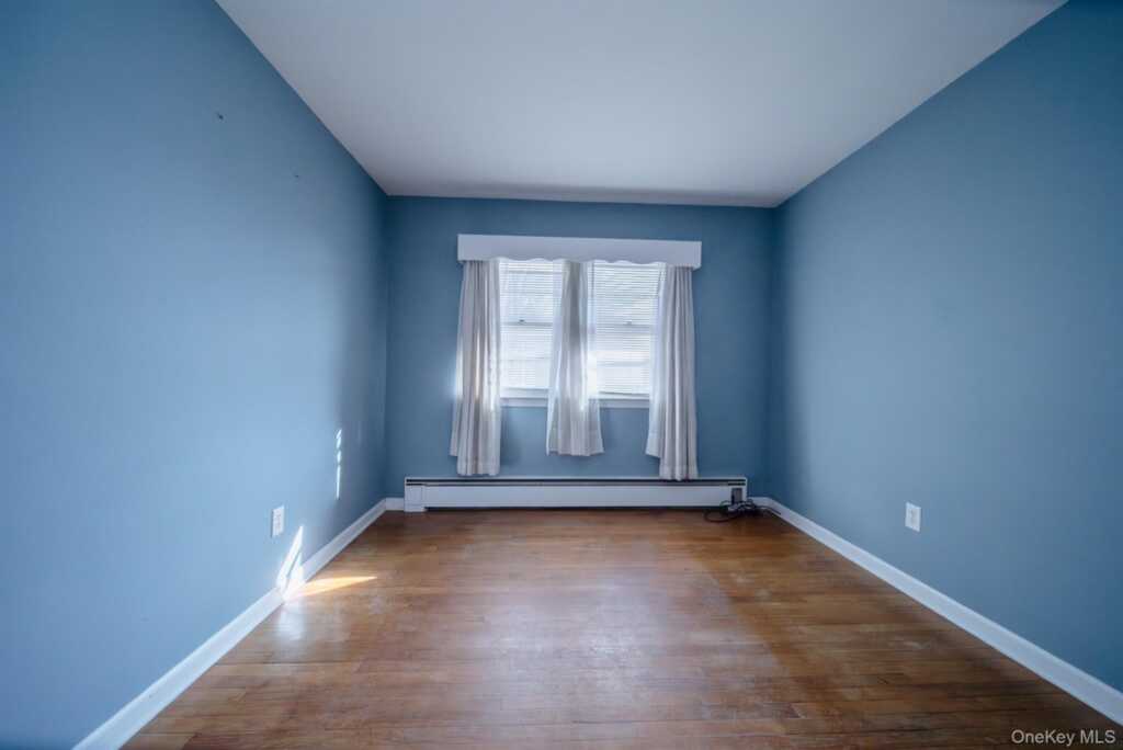 272 E Chester Street, Kingston, NY 12401 - Photo 13 of 25