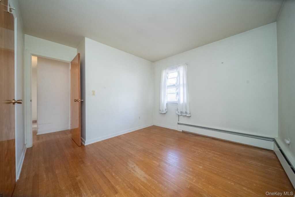 272 E Chester Street, Kingston, NY 12401 - Photo 15 of 25