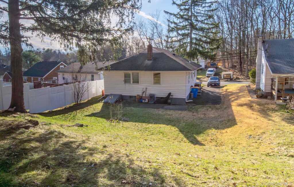 272 E Chester Street, Kingston, NY 12401 - Photo 24 of 25