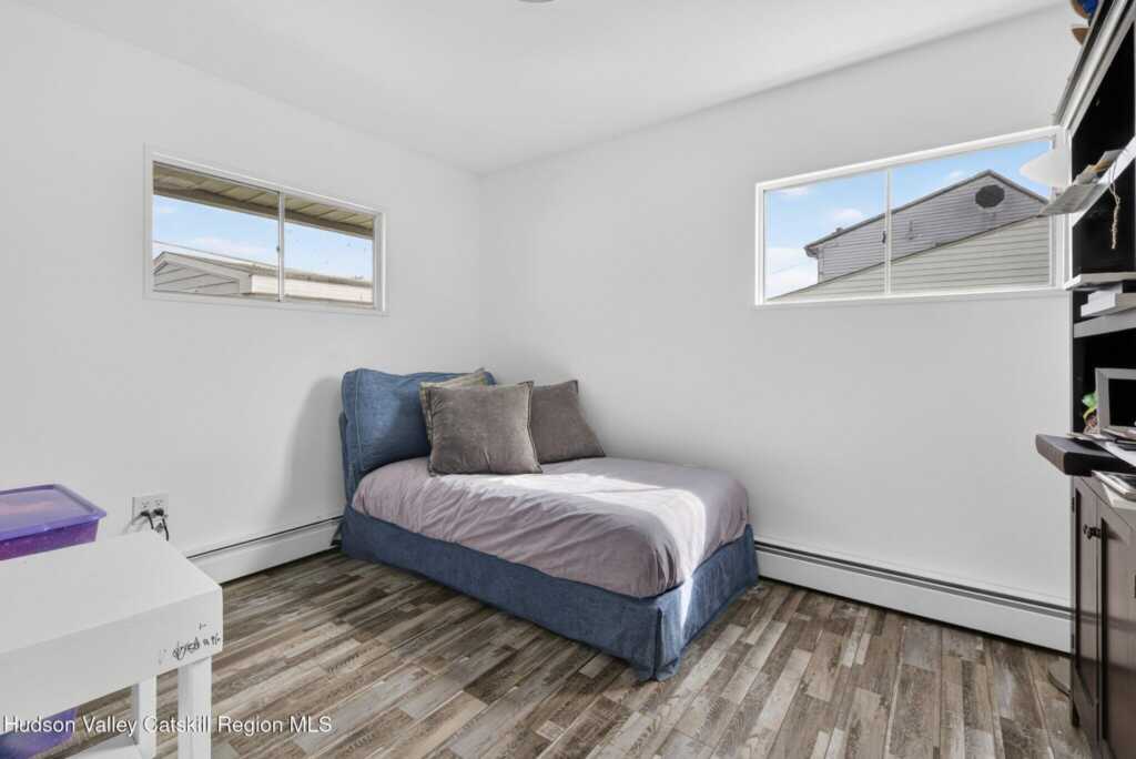 38 Dunwoodie Drive, Kingston, NY 12401 - Photo 11 of 21