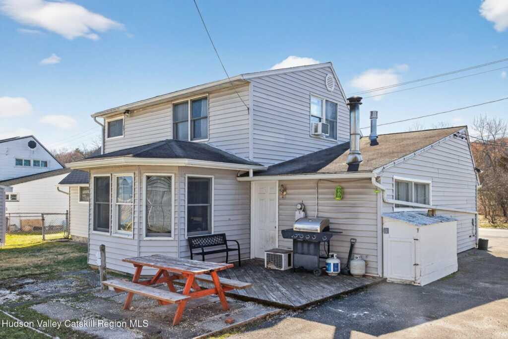 38 Dunwoodie Drive, Kingston, NY 12401 - Photo 16 of 21