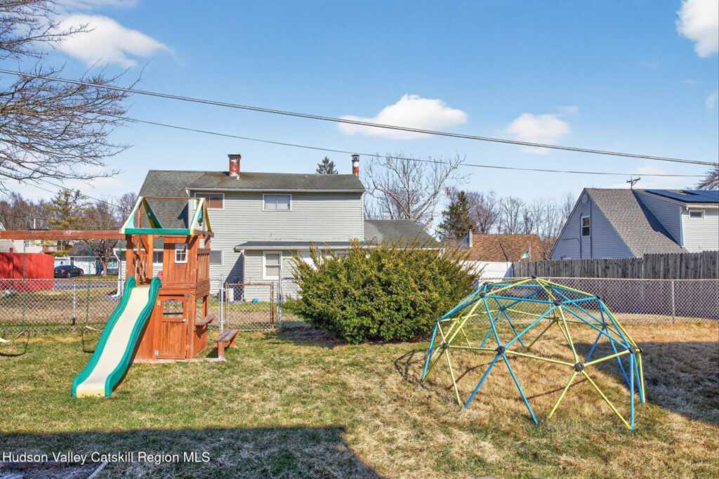 38 Dunwoodie Drive, Kingston, NY 12401 - Photo 17 of 21