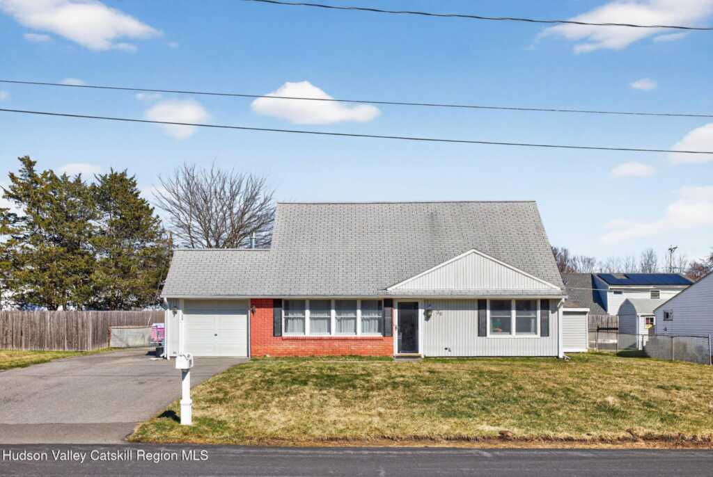 38 Dunwoodie Drive, Kingston, NY 12401 - Photo 18 of 21