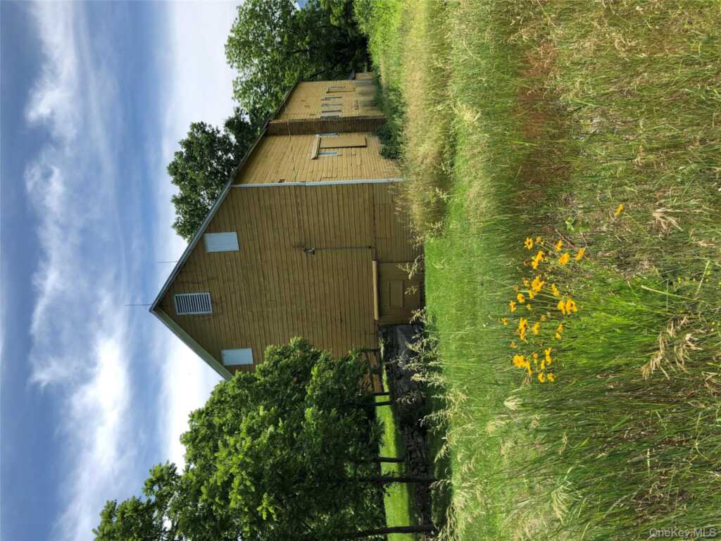 181 Huguenot Street, New Paltz, NY 12561 - Photo 15 of 40