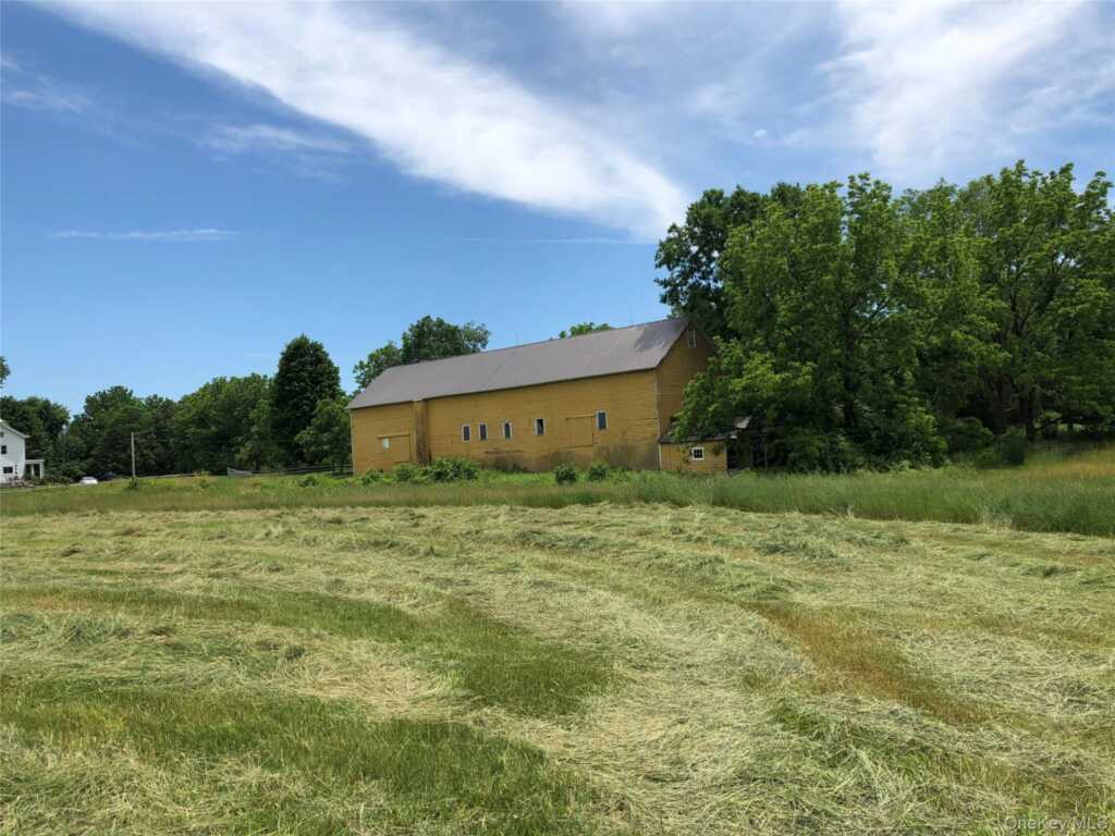 181 Huguenot Street, New Paltz, NY 12561 - Photo 36 of 40