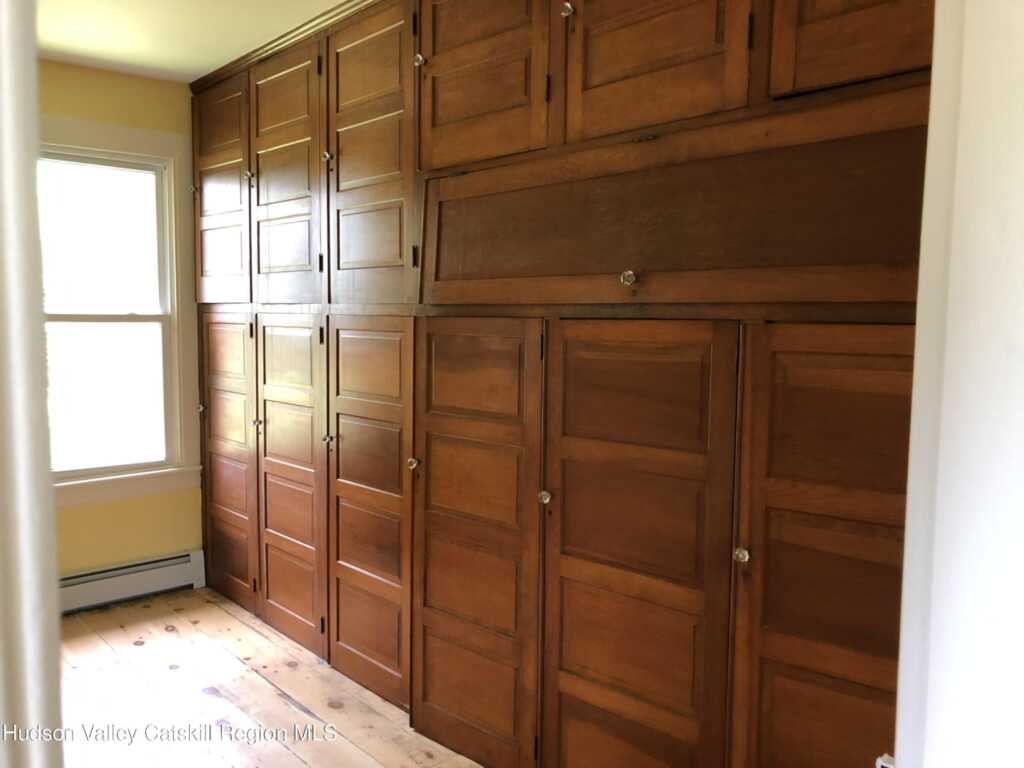 181 Huguenot Street, New Paltz, NY 12561 - Photo 17 of 45