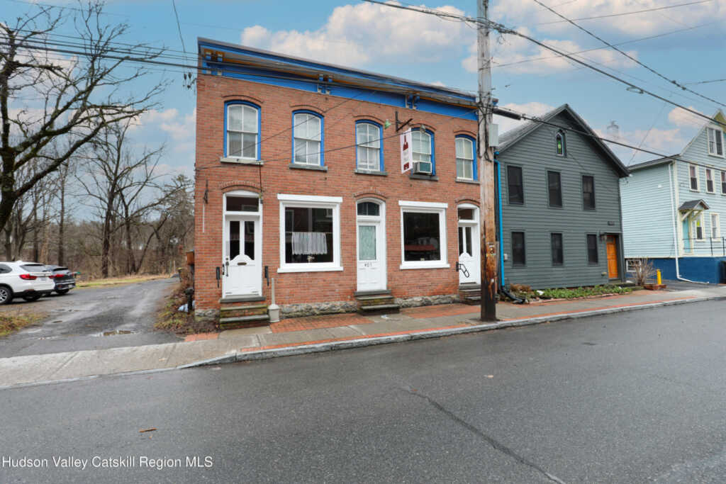 407 Main Street, Rosendale, NY 12472