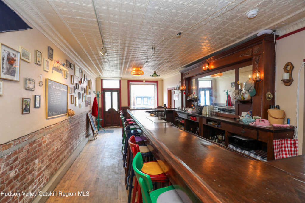 407 Main Street, Rosendale, NY 12472 - Photo 5 of 18