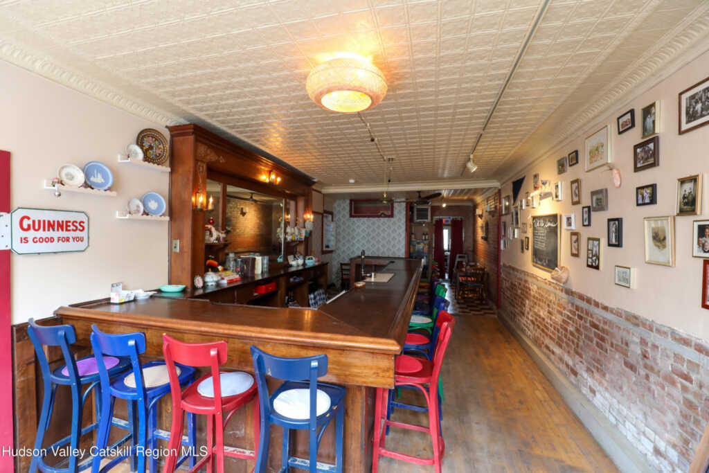 407 Main Street, Rosendale, NY 12472 - Photo 7 of 18