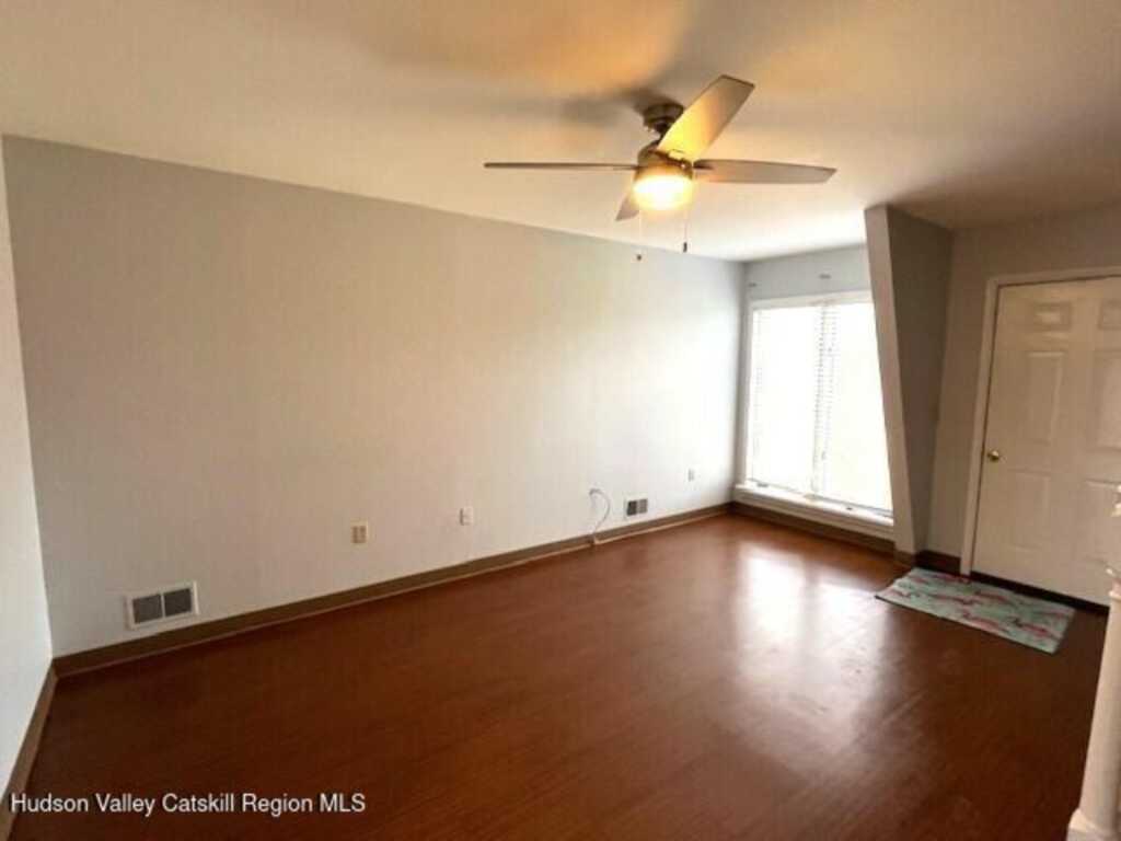 490 Glasco Turnpike, Unit #2, Saugerties, NY 12477 - Photo 4 of 8