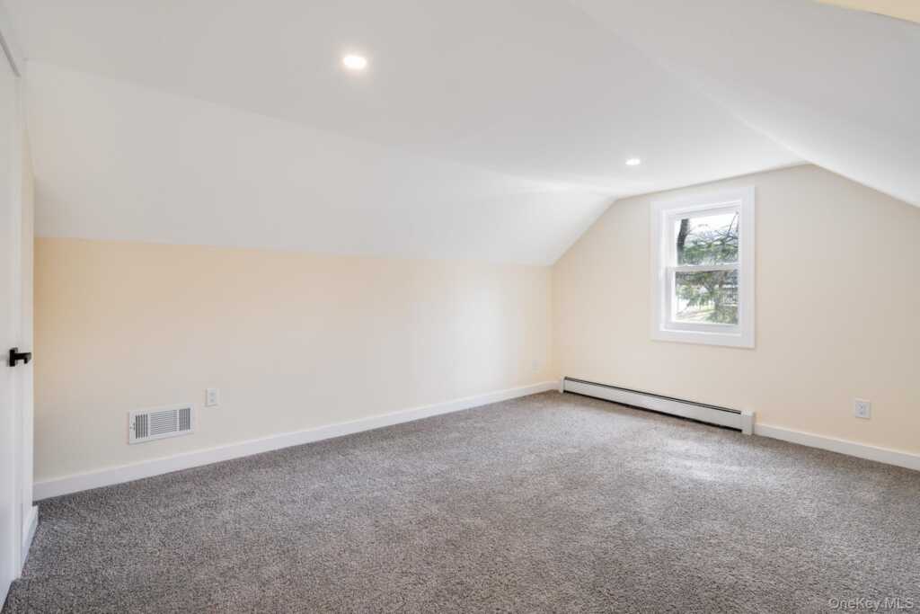 12 Mohonk Avenue, New Paltz, NY 12561 - Photo 10 of 15