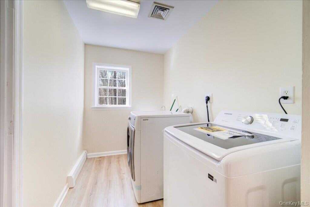 237 S Ohioville Road, New Paltz, NY 12561 - Photo 8 of 48