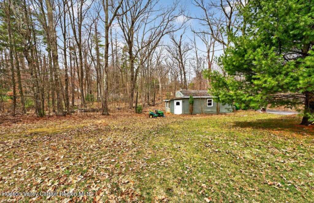 655 Murray Road, Kingston, NY 12401 - Photo 3 of 38