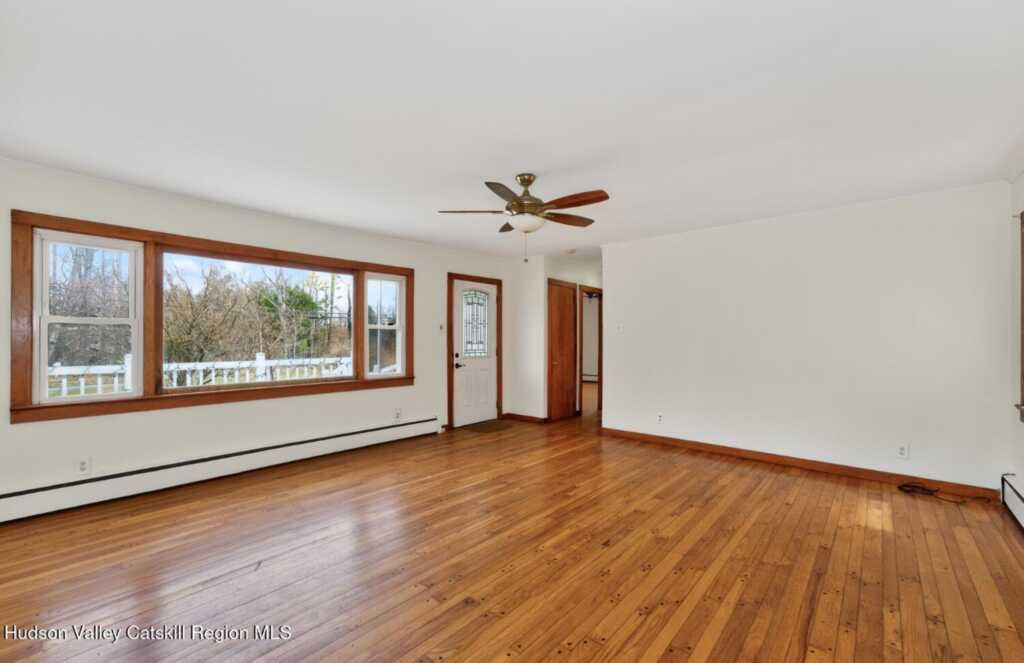 655 Murray Road, Kingston, NY 12401 - Photo 7 of 38