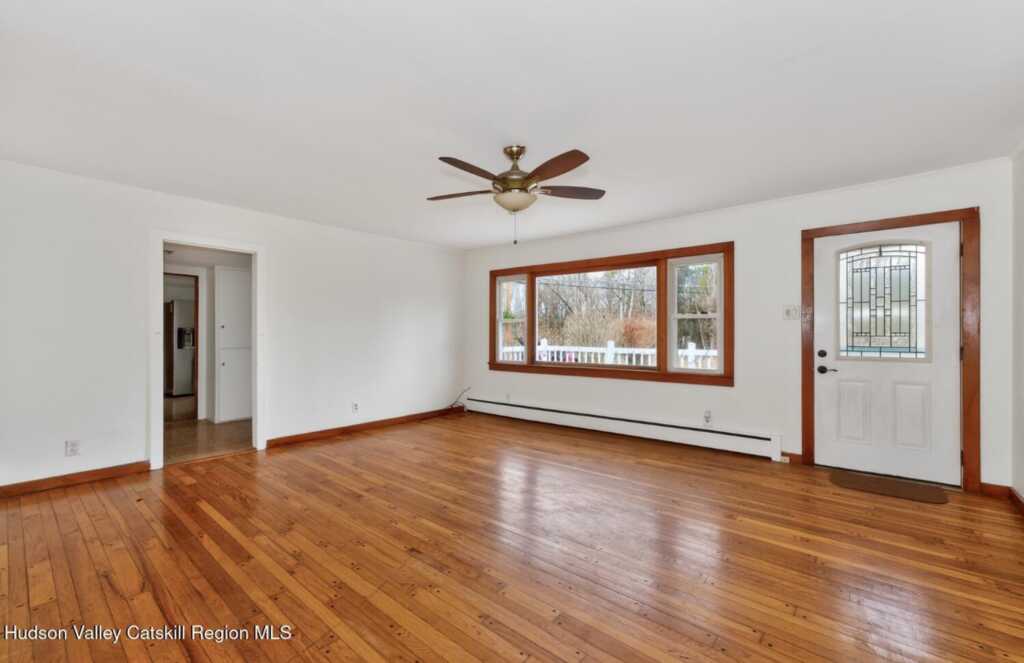 655 Murray Road, Kingston, NY 12401 - Photo 8 of 38