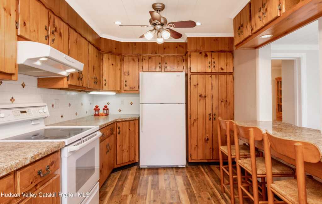 1232 Old Ford Circle, New Paltz, NY 12561 - Photo 3 of 44