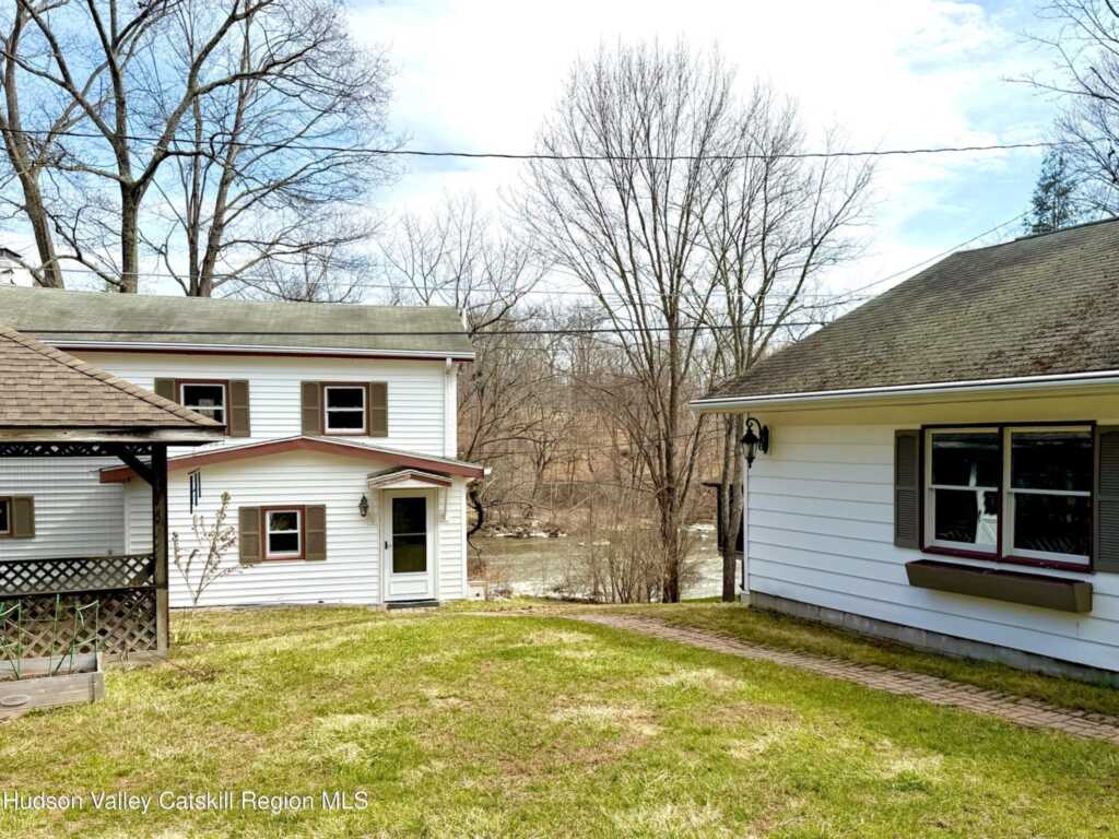 1232 Old Ford Circle, New Paltz, NY 12561 - Photo 32 of 44