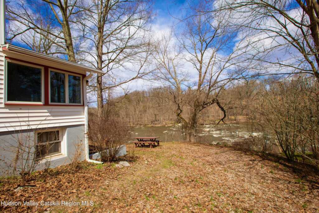 1232 Old Ford Circle, New Paltz, NY 12561 - Photo 34 of 44