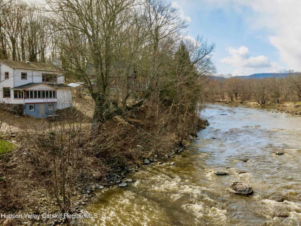 1232 Old Ford Circle, New Paltz, NY 12561 - Photo 37 of 44