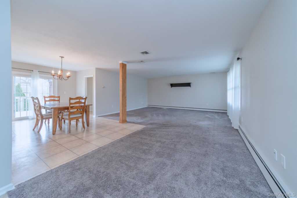 37 Spaulding Lane, Saugerties, NY 12477 - Photo 4 of 47