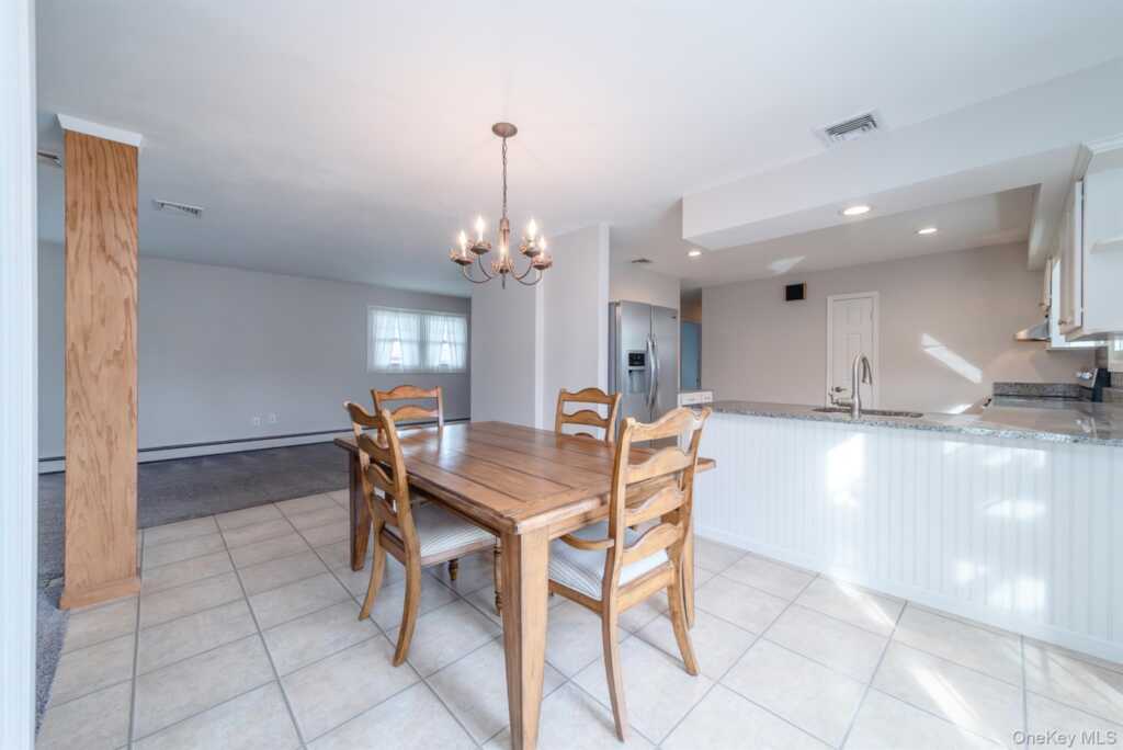 37 Spaulding Lane, Saugerties, NY 12477 - Photo 9 of 47