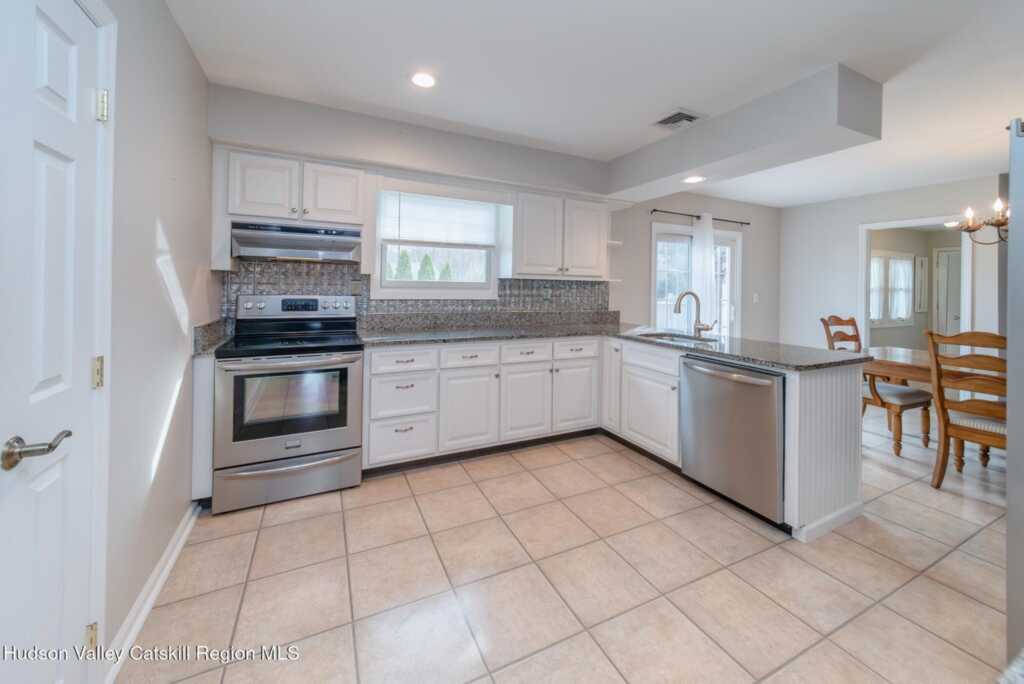 37 Spaulding Lane, Saugerties, NY 12477 - Photo 16 of 47