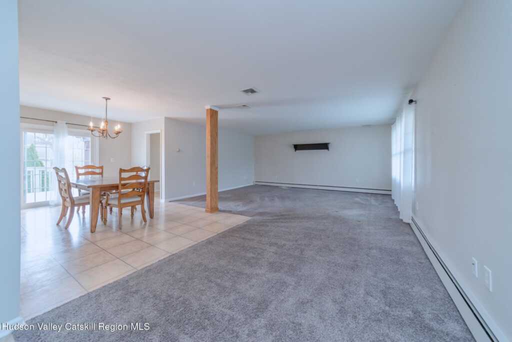 37 Spaulding Lane, Saugerties, NY 12477 - Photo 3 of 47