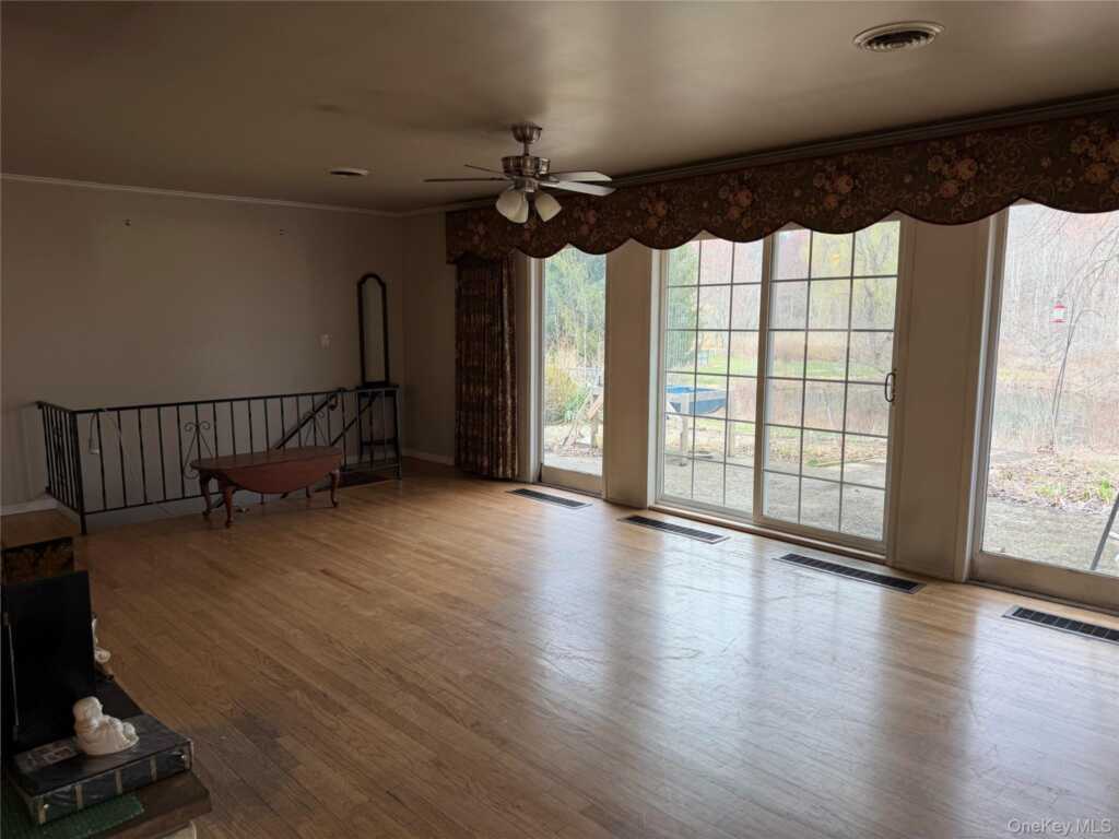 2518 Route 9G, Rhinebeck, NY 12580 - Photo 15 of 24