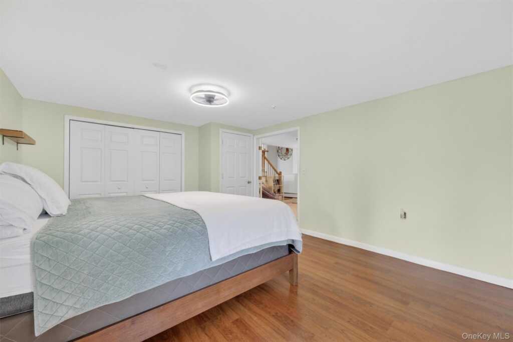 274 Morgan Hill Road, Hurley, NY 12443 - Photo 12 of 39