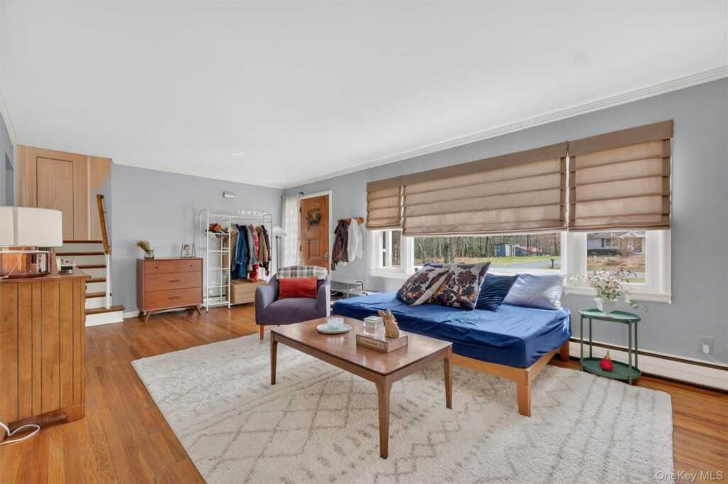 274 Morgan Hill Road, Hurley, NY 12443 - Photo 4 of 39