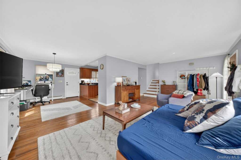 274 Morgan Hill Road, Hurley, NY 12443 - Photo 6 of 39