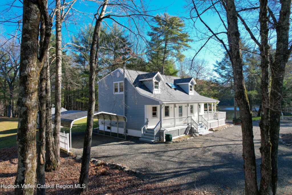 11 Blue Heron Drive, Kingston, NY 12401