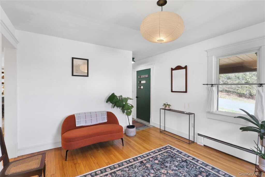 12 Anita Court, Kingston, NY 12401 - Photo 8 of 50