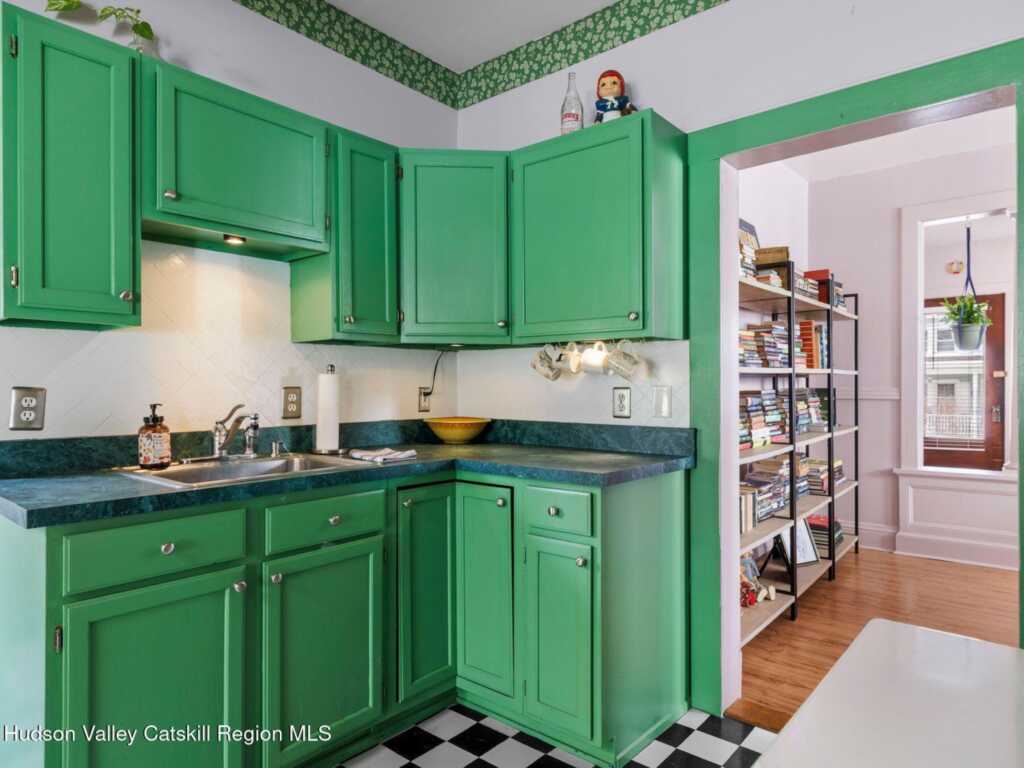 29 Elizabeth Street, Saugerties, NY 12477 - Photo 18 of 50