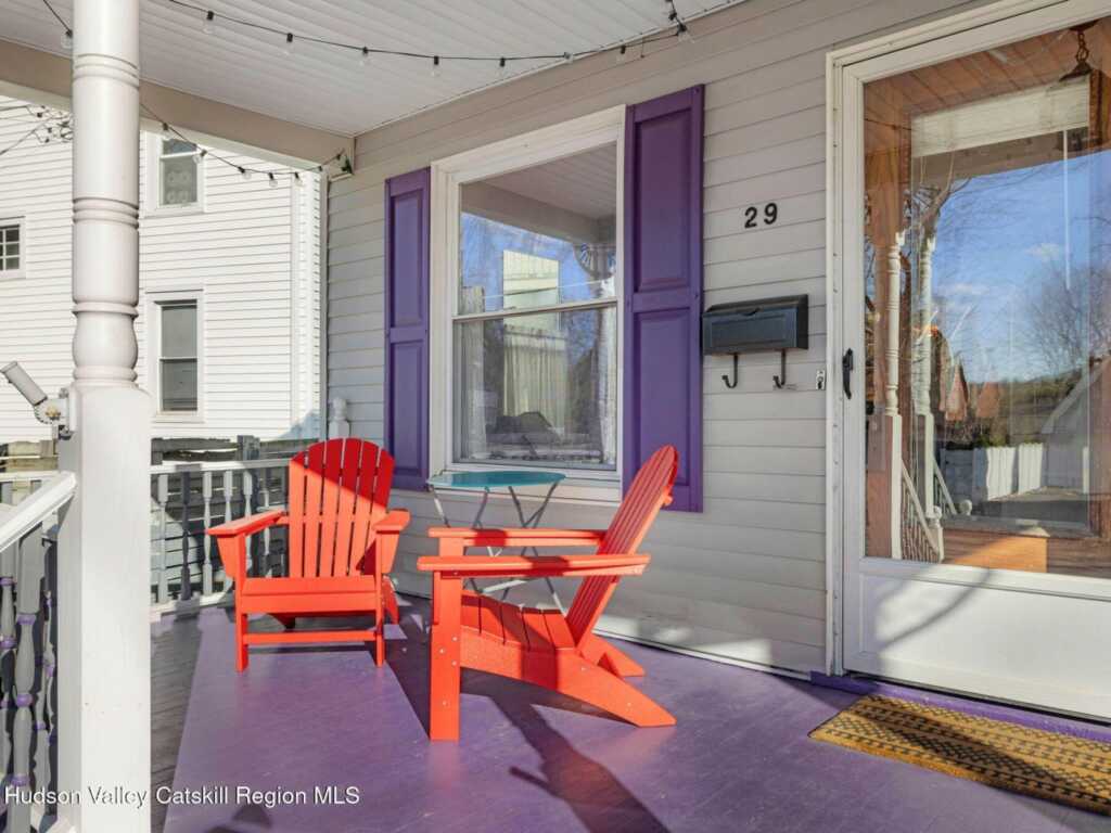 29 Elizabeth Street, Saugerties, NY 12477 - Photo 2 of 50