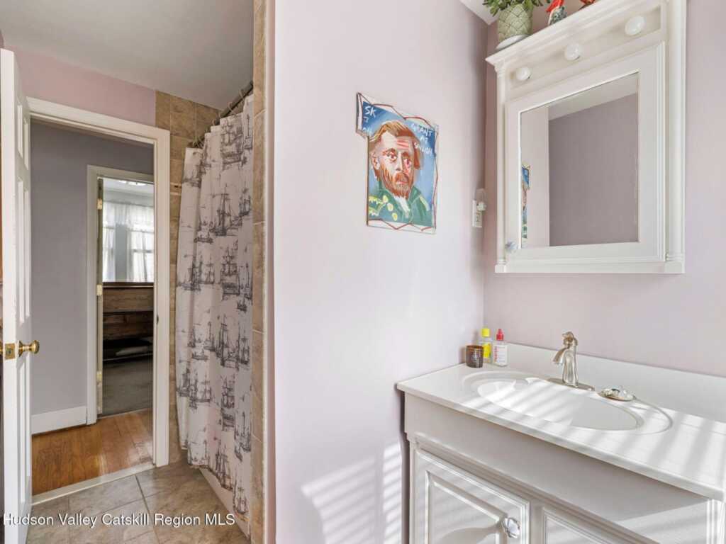 29 Elizabeth Street, Saugerties, NY 12477 - Photo 30 of 50